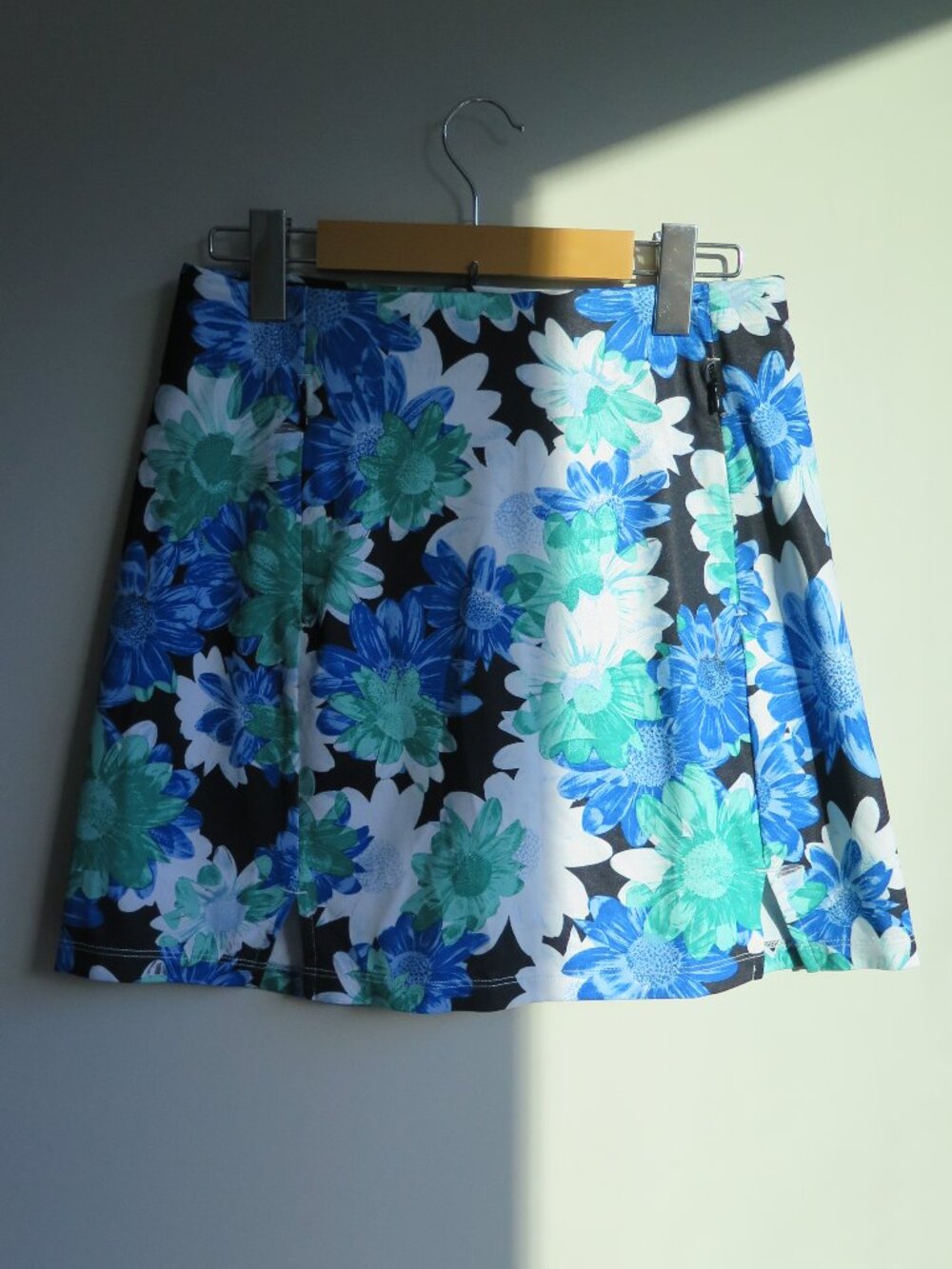 Callaway Floral Golf Tennis Skort Blue Green Daisy Print | Built-In Shorts | XS